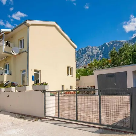 Apartment Domenika Апартаменты
