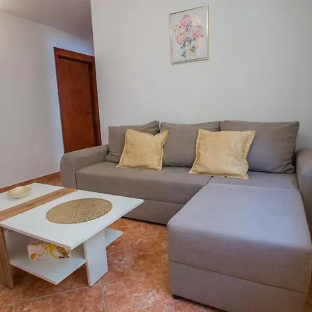 Апартаменты Apartment Domenika *